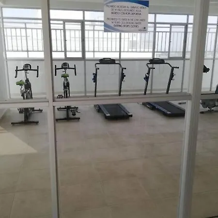 Moderno En Cartagena/ Playa. Aeropuerto!