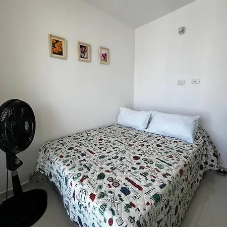 Apartamento Moderno En Cartagena/ Playa. Aeropuerto! *